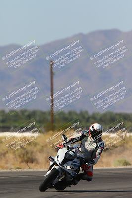 media/Oct-17-2024-Racers Edge (Thu) [[f51934c085]]/B Group/Session 4 (Turn 16)/